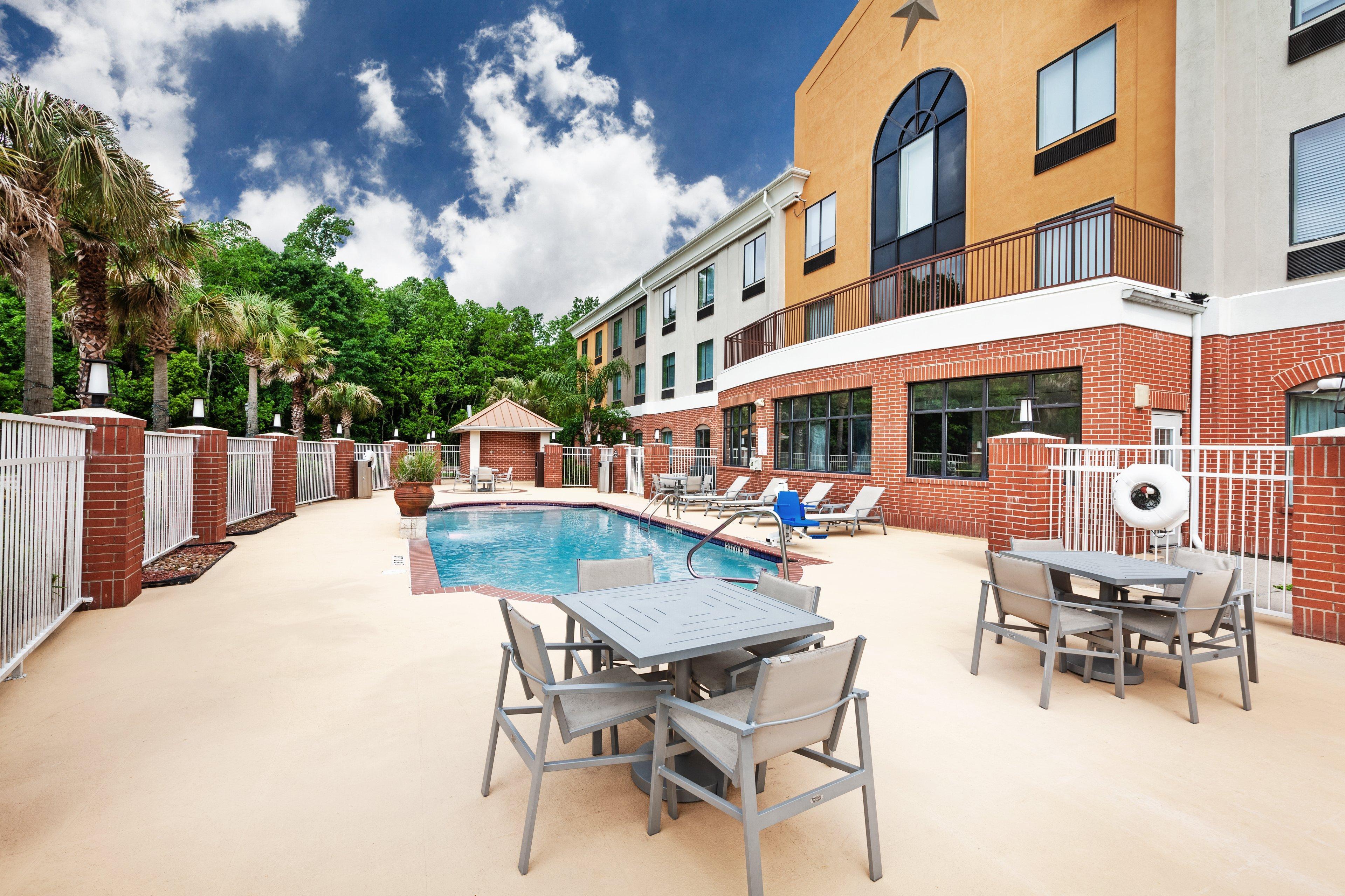 Holiday Inn Express Hotel And Suites Orange, An Ihg Hotel Exterior foto